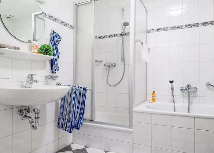 Friedenstrasse 17 Whg 2 * Zingst